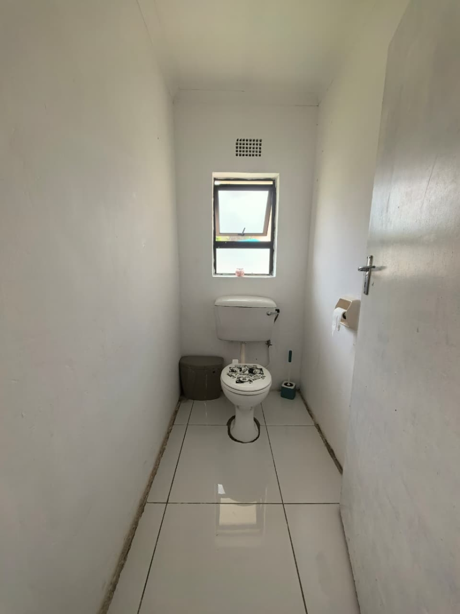 4 Bedroom Property for Sale in Headlands Eastern Cape